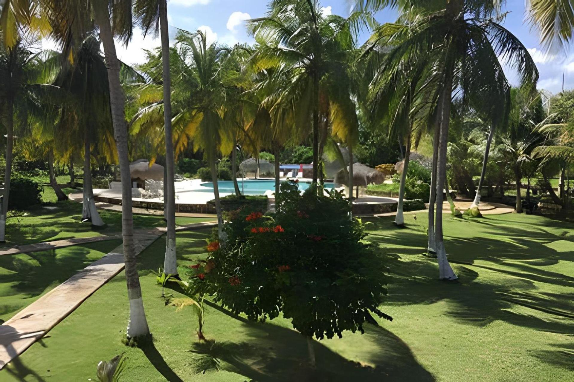 South End - Colombian Caribbean *
