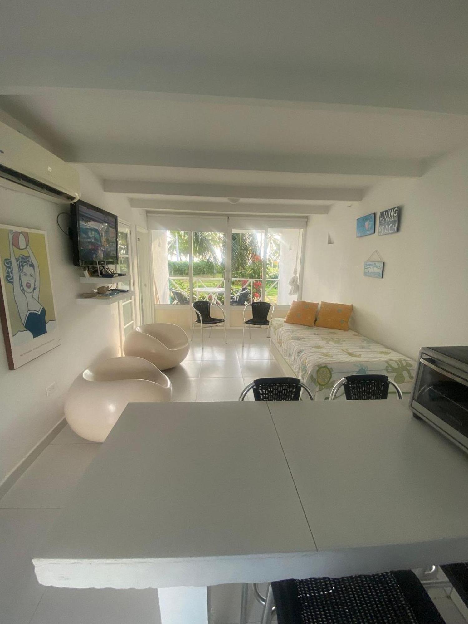 South End - Colombian Caribbean